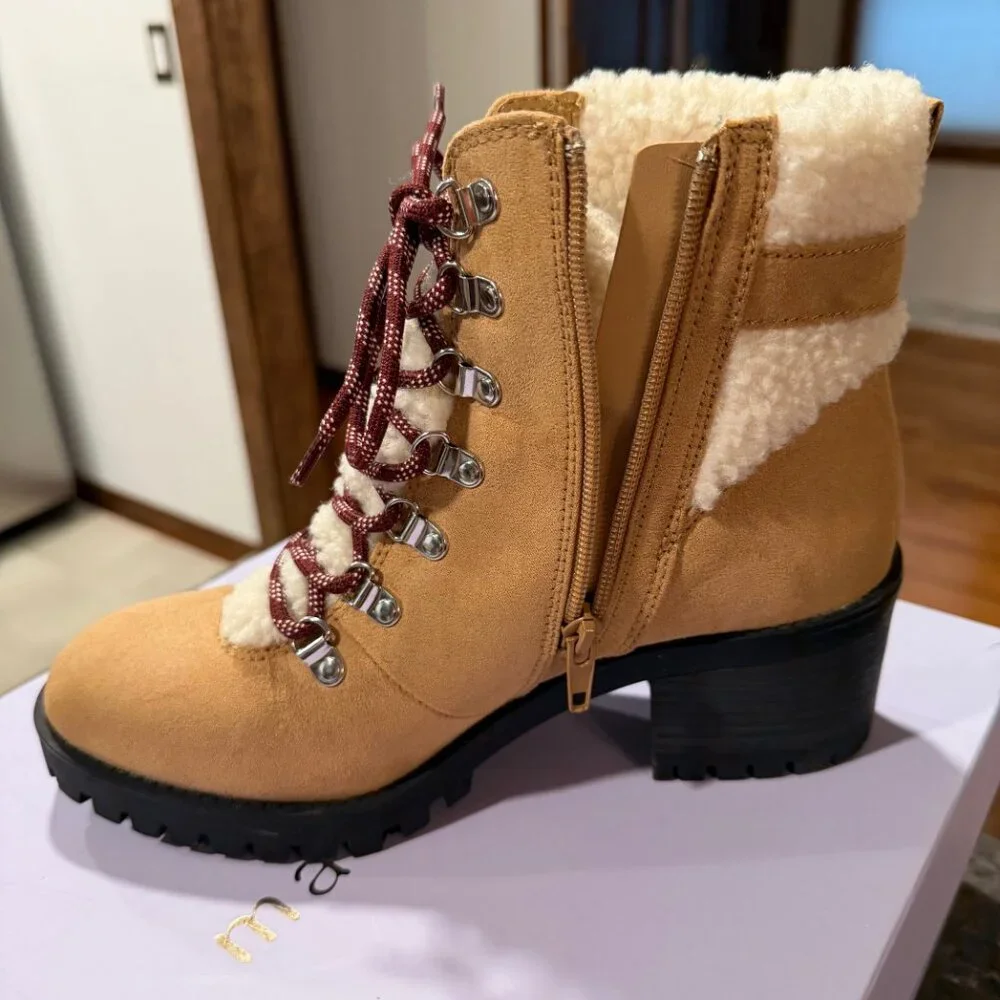 NEW Madden Girl Hayess Faux-Fur Hiker Booties - Picture 7 of 10